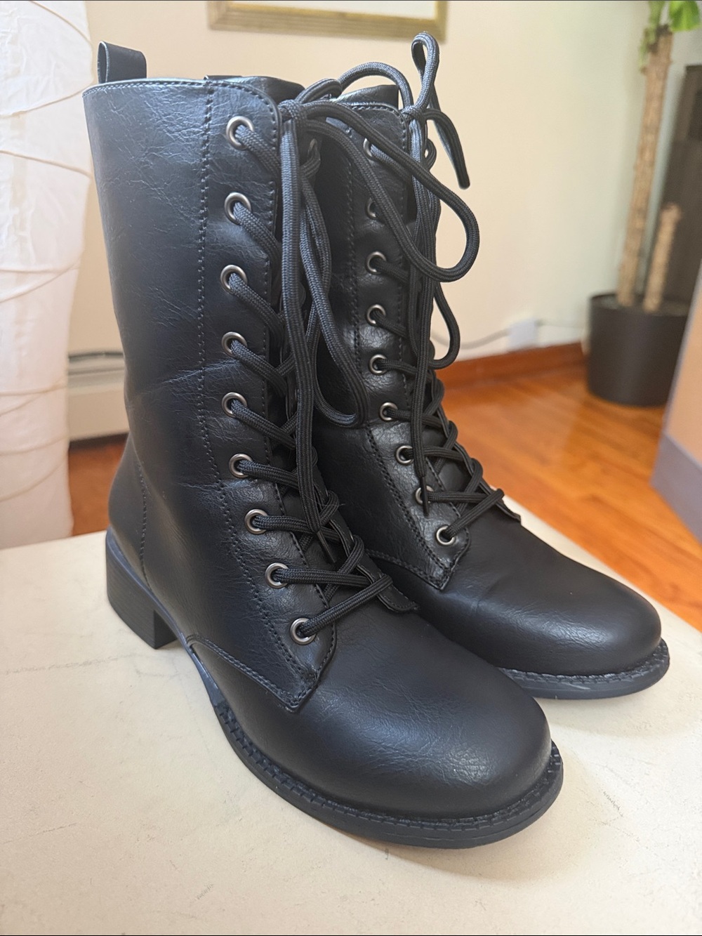 Bamboo Black Lace-Up Combat Boots - Women Size 7